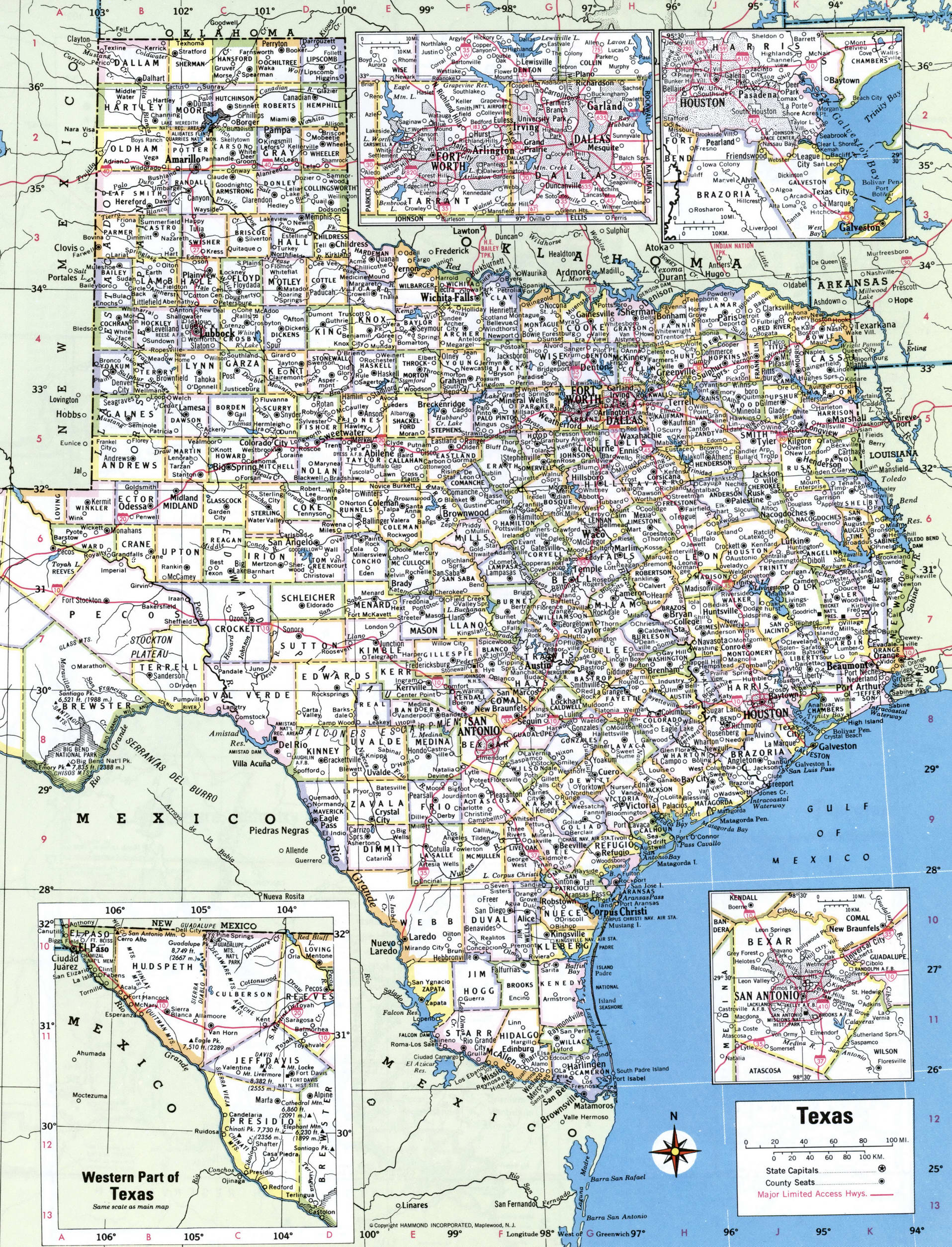 Texas map with counties. Detailed map of the counties of Texas with towns and villages Texas map with counties. Detailed map of the counties of Texas with towns and villages